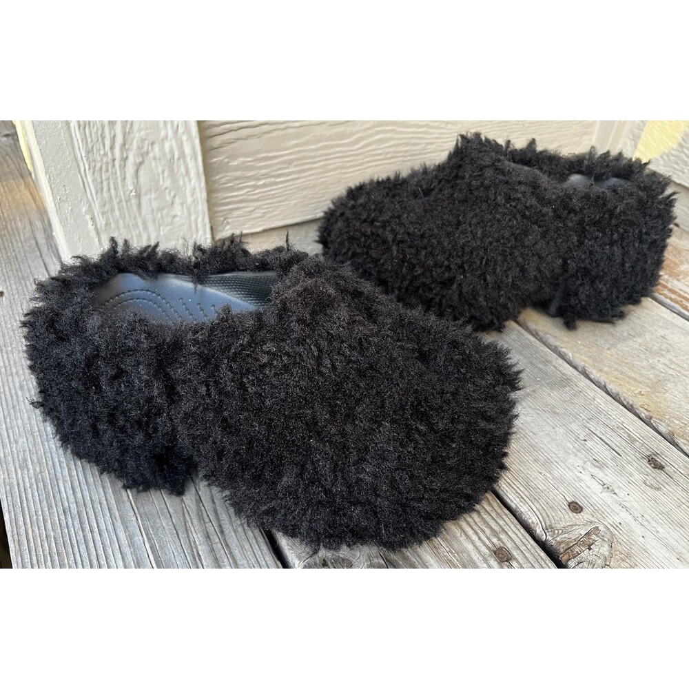 Excellent! CROCS Women's 8 Siren Shaggy Fur Clogs Platform Heel - Black